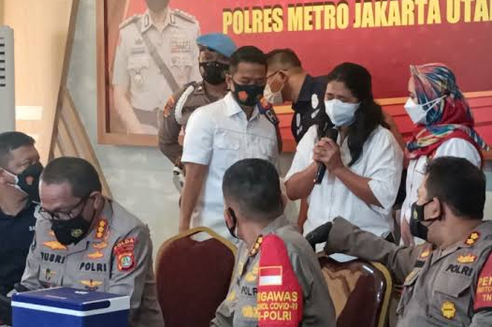 Motif Pelaku Belum Jelas, Perawat yang Menyuntik Vaksin Kosong Diancam 1 Tahun Penjara