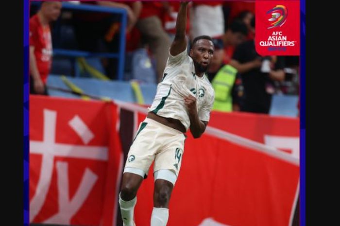 Bek Arab Saudi, Hassan Kadish usai emncetak gol ke gawang China Saudi dalam matchday kedua grup C Kualifikasi Piala Dunia 2026 putaran ketiga di Dalian Suoyuwan Football Stadium, Selasa (10/9/2024).