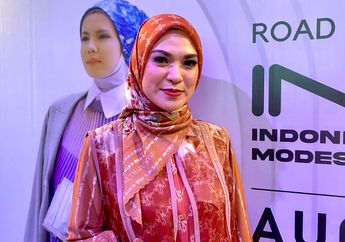 Tips Pilih Warna Hijab ala Delia Septianti, Sesuaikan Skin Tone