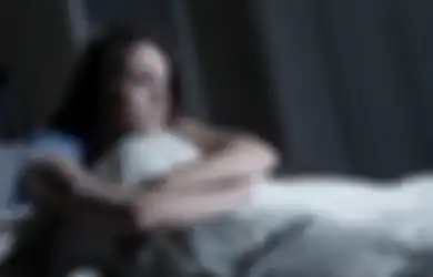 Cara Mengatasi Insomnia Supaya Dapat Tidur Cepat dan Nyenyak. Menghindari Makan Salah Satunya!