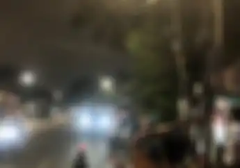 Ada Lagi Pemotor Terjerat Kabel Optik Nyangkut di Leher Hingga Jatuh di Palmerah