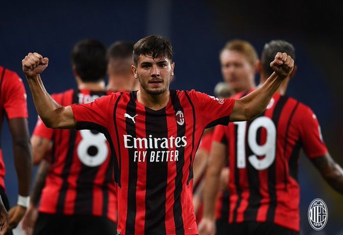 Gelandang AC Milan, Brahim Diaz, mencetak gol ke gawang Sampdoria pada pekan pertama Liga Italia 2021-2022 ini berlangsung pada Senin (23/8/2021) waktu setempat atau Selasa mulai pukul 01.45 WIB. 