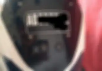 Pelat Nomor Motor Model Stiker Tempel di Visor Bisa Kena Tilang, Bikers Jangan Nekat