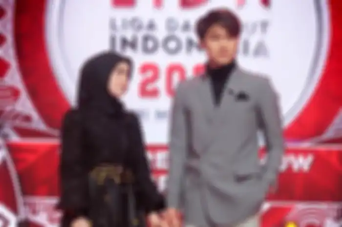 Rizky Billar dan Lesty Kejora.
