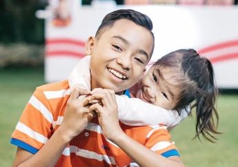 Lengket Tak Terpisahkan dengan Putri Kandung Ruben Onsu Usai Jadi Anak Angkat, Betrand Peto Diramal Titisan Ratu Kidul Bakal Berjodoh dengan Thalia Onsu: Suatu Saat Nanti Akan Jadi Menantunya...