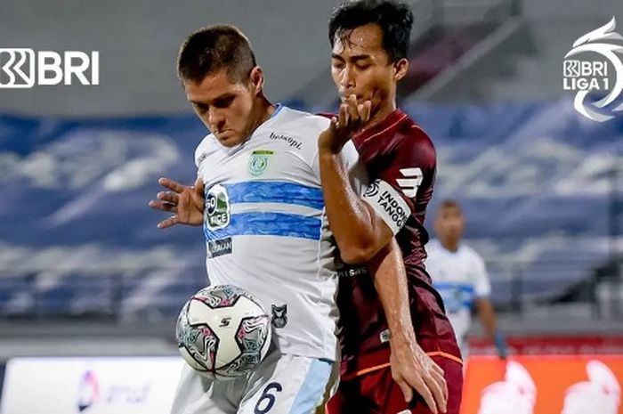 Borneo FC vs Persela Lamongan pada pekan ke-29 Liga 1 2021-2022, di Stadion Kapten I Wayan Dipta, Gianyar, Bali, Sabtu (5/3/2022).