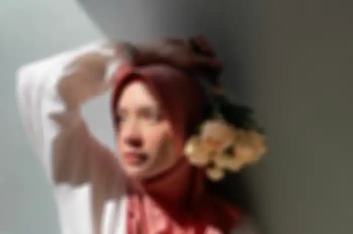 Biodata artis Putri Anne 