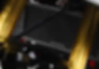 Radiator Motor Bakal Karatan Jika Diisi Air Biasa, Benarkah Demikian?