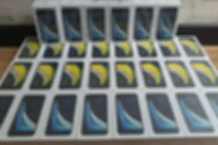 Contoh iPhone BM yang marak dijual online