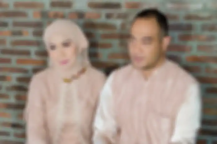 Venna Melinda dan Ferry Irawan saat Grid.ID jumpai di kawasan Ciputat, Tangerang Selatan pada Rabu (23/3/2022).