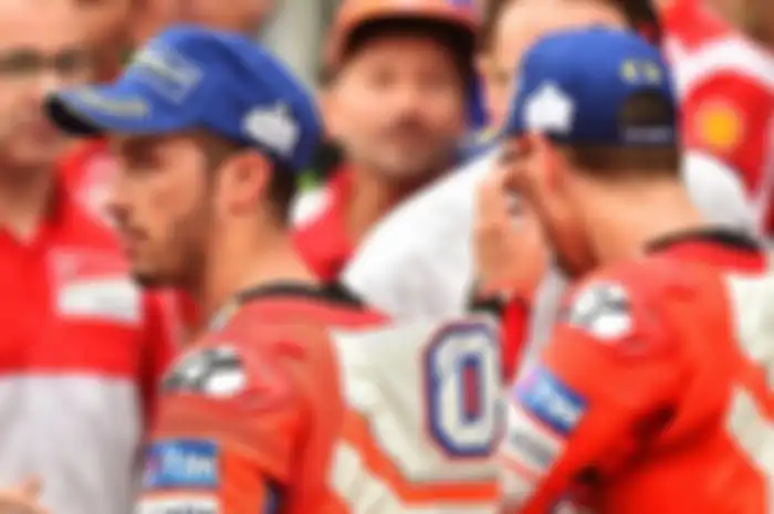 Andrea Dovizioso dan Jorge Lorenzo