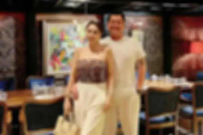 Femmy Permatasari dan sang suami