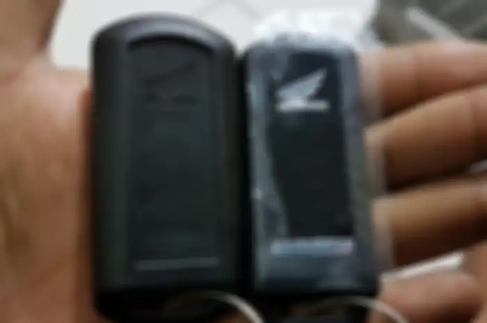Pak WIet Custom bisa menggandakan remote keyless motor