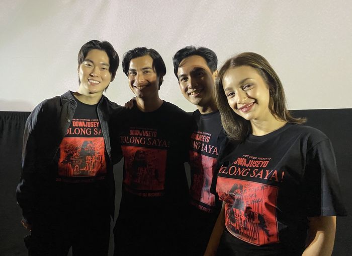 Pemain film horor TOLONG SAYA!&nbsp;di kawasan Kuningan, Jakarta Selatan pada Selasa (16/12/2025).