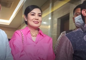 Nindy Ayunda Diperiksa 8 Jam dengan 40 Pertanyaan Soal Senjata Api Ilegal Dito Mahendra
