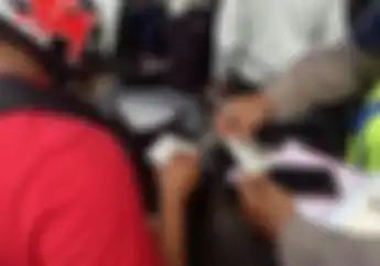 Cara Mengecek Denda Tilang Online, Enggak Perlu Datang ke Pengadilan!