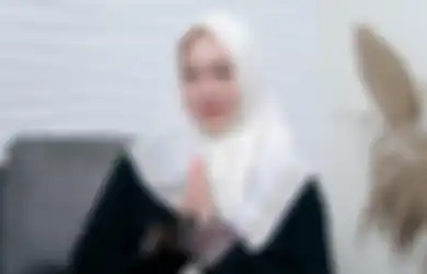 Dulu Jadi Mualaf Cuma Modal Cinta pada Lelaki, Angelina Sondakh Berhasil Bikin Umat Muslim Takjub Lantaran Bisa Hafal 15 Juz Al-Qur'an