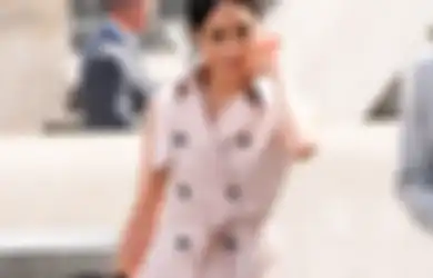 6 Outfit Meghan Markle Berwarna Natural yang Simpel dan Classy