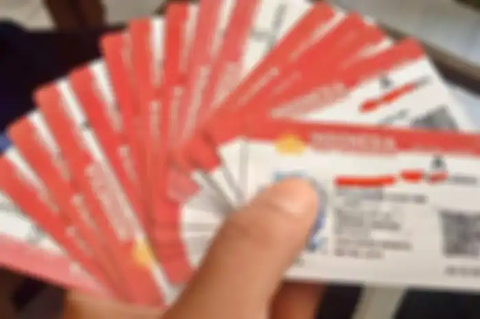 Sertifikat sebagai syarat pembuatan SIM A dan SIM B, sementara SIM B tidak perlu membawa sertifikat.