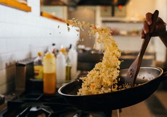 Patut Dicoba, Begini Trik Masak Nasi Goreng Nikmat dan Lezat Meski Tanpa Ditambahi Kecap Manis, Satu Rumah Dijamin Ketagihan!