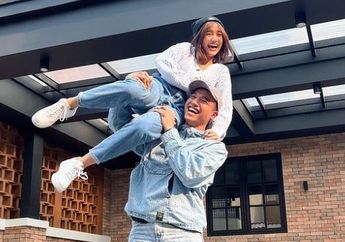 'Tolong Berpikir Ulang!' Fuji dan Fadly Akan Segera Beli Rumah, H. Faisal Geram Tengok Ulah Warganet yang Sebut Anaknya Dapat Uang dari Hasil Pansos