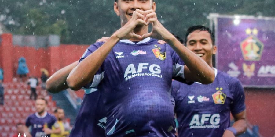 Hasil Liga 1 - Diwarnai Hujan Deras dan Mati Lampu di Ruang Ganti, Persik Kediri Menangi Derbi Jatim atas Madura United