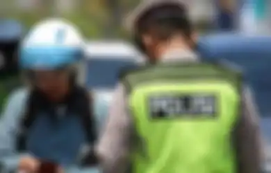 Viral di TikTok Oknum Polisi Minta Uang Tilang Rp 200 Ribu ke Pengendara, Begini Nasibnya Sekarang Usai Diperiksa Propam
