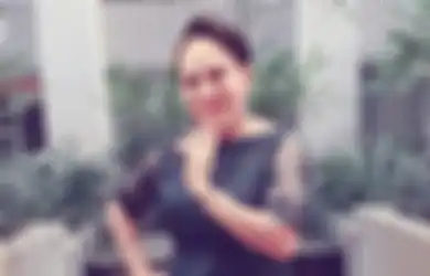 Idap Tumor Usus, Artis Ini Menangis Diramal Akan Meninggal pada Juli 2024, Singgung Mimpi Diminta Tobat 
