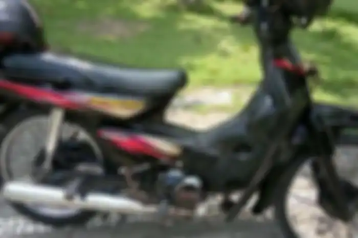 Honda Astrea Grand tahun 1999 dijual Rp 4,4 juta