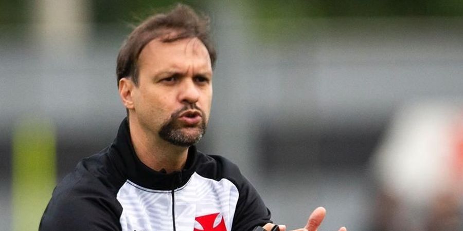 Bangga Bisa Melatih Tim Sekelas Persija Jakarta, Pelatih Asal Brasil Langsung Janjikan Trofi untuk Jakmania