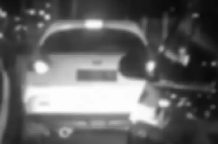 Nissan Juke berulah, halangi laju ambulans yang minta jalan di Pondok Indah