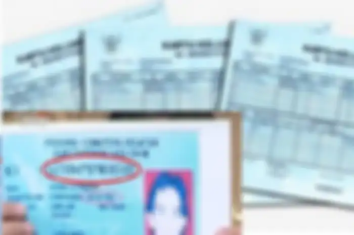 Ilustrasi. Buruan ambil KTP dan KK, link pendaftaran bantuan Rp 3,55 juta 2022 sudah dibuka, jangan sampai lewat.