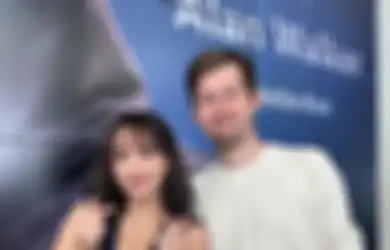 Happy Asmara Katakan Ini Saat Suguhi Rendang Buat Alan Walker Sang DJ Internasional yang Langsung Mencicipi