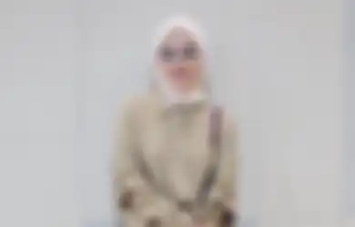 Tak Ada Angin Tak Ada Hujan, Tak Pernah Terlihat Pacaran Tetiba Dinda Hauw Gelar Akad dengan Reynaldi Mbayang, Netizen Justru Soroti Sosok Ini: Udah Foto Bareng di Studio, Eh Nikahnya Sama Orang Lain!