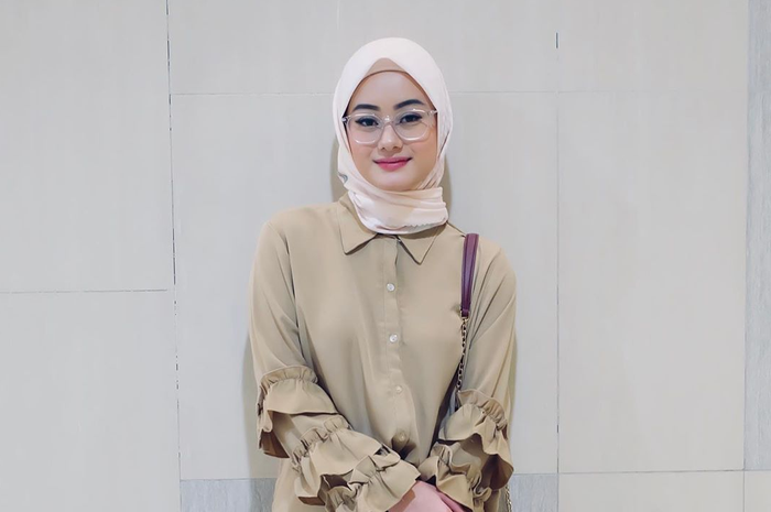 Tak pernah terlihat pacaran, Dinda Hauw tetiba menikah dengan sang kekasih, netizen justru soroti sosok ini