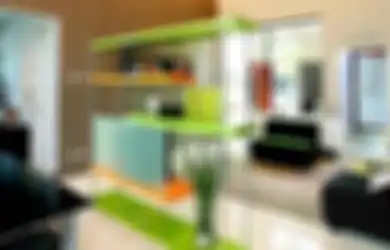 Rak Dua Muka Desain Multifungsi, Cocok untuk Rumah Minimalis