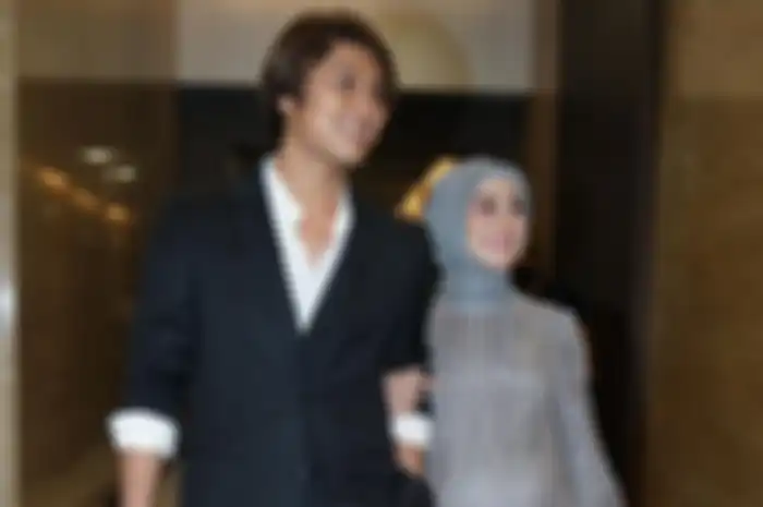 Lesty Kejora dan Rizky Billar di acara AMI Awards.