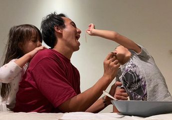 Bisa Dicontoh! Daniel Mananta Ajari Anak Soal Hak hingga Kewajiban Sejak Dini dengan Belajar Menabung dan Memberi