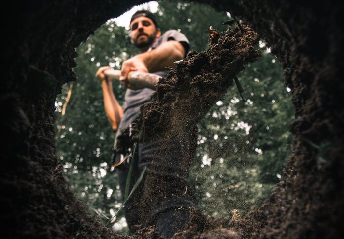 ilustrasi dikubur hidup-hidup