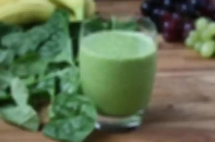 Manfaat jus bayam untuk ksesehatan.