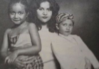 Tangis Adik Denada Pecah Minta Pemakaman Emilia Contessa Diundur, Enrico Tambunan Ungkap Permohonannya