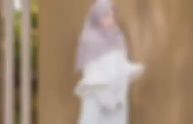 5 Model Gamis Putih Santun untuk Baju Lebaran 2023 #PowerUpRamadan