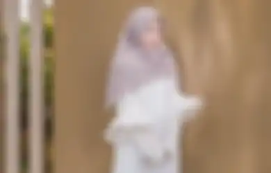 5 Model Gamis Putih Santun untuk Baju Lebaran 2023 #PowerUpRamadan