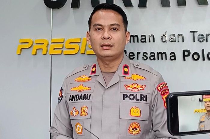 Kasubdit Penmas Bid Humas Polda Metro Jaya, Kompol Andaru Rahutomo&nbsp;di Polda Metro Jaya, Senin (26/01/2026).