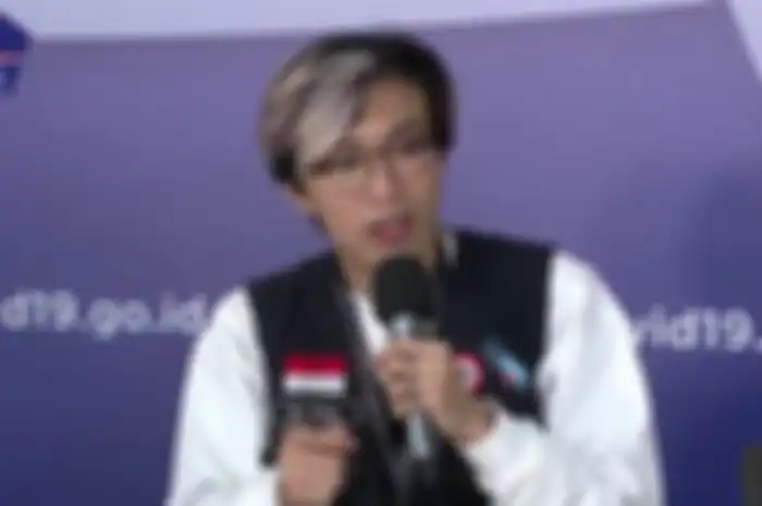 Dokter Tirta Mandira Hudhi dalam acara konferensi pers di kantor Graha BNPB, Jakarta, Rabu (27/5/2020). Dokter Tirta menjelaskan maksud new normal. 