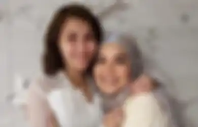 Adiknya Diarak Keliling Kampung, Ayu Ting Ting Ngaku Tanggung Malu Turuti Keinginan sang Ibunda, Umi Kalsum: Alhamdulilah Doa Saya Terkabul