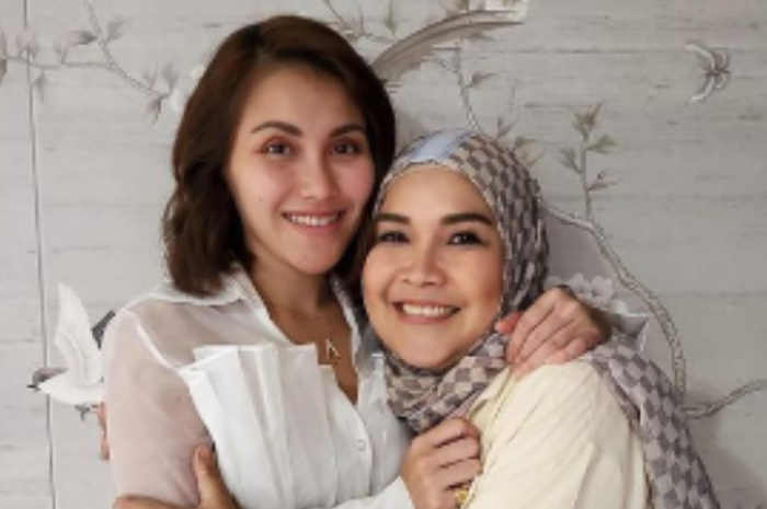 Ayu Ting Ting dan Umi Kalsum 