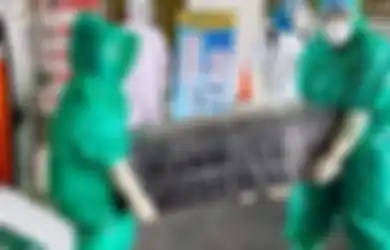 Saklek Ingin Lihat Sang Ibu untuk Terakhir Kali, Keluarga di Bogor Ini Kaget Bukan Kepalang Peti Jenazah Berisi Jasad Pria: Itu Bukan Mama Saya