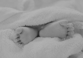 DIBANTING Oleh Pacar Ibunya, Bayi 2 Tahun Asal Depok Meninggal Dunia, Pemicunya Masalah Sepele
