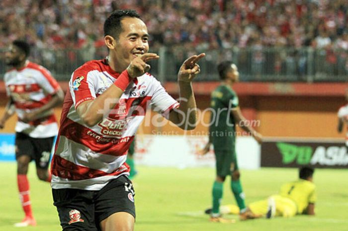  Playmaker Madura United, Slamet Nurcahyo.